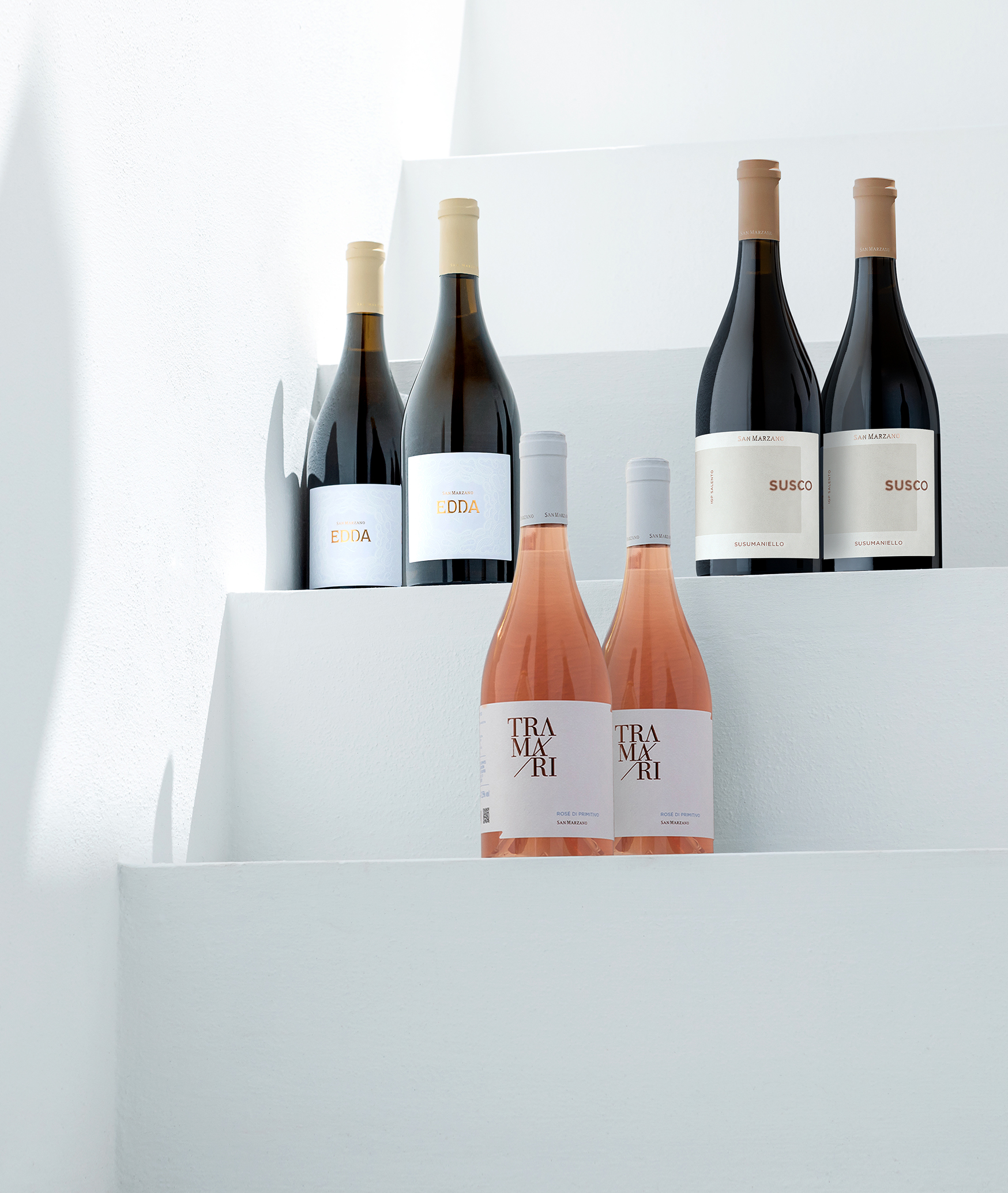 san-marzano-box-de9gustation-se9lection-edda-blanc-susco-rouge-tramari-rose9 image 3