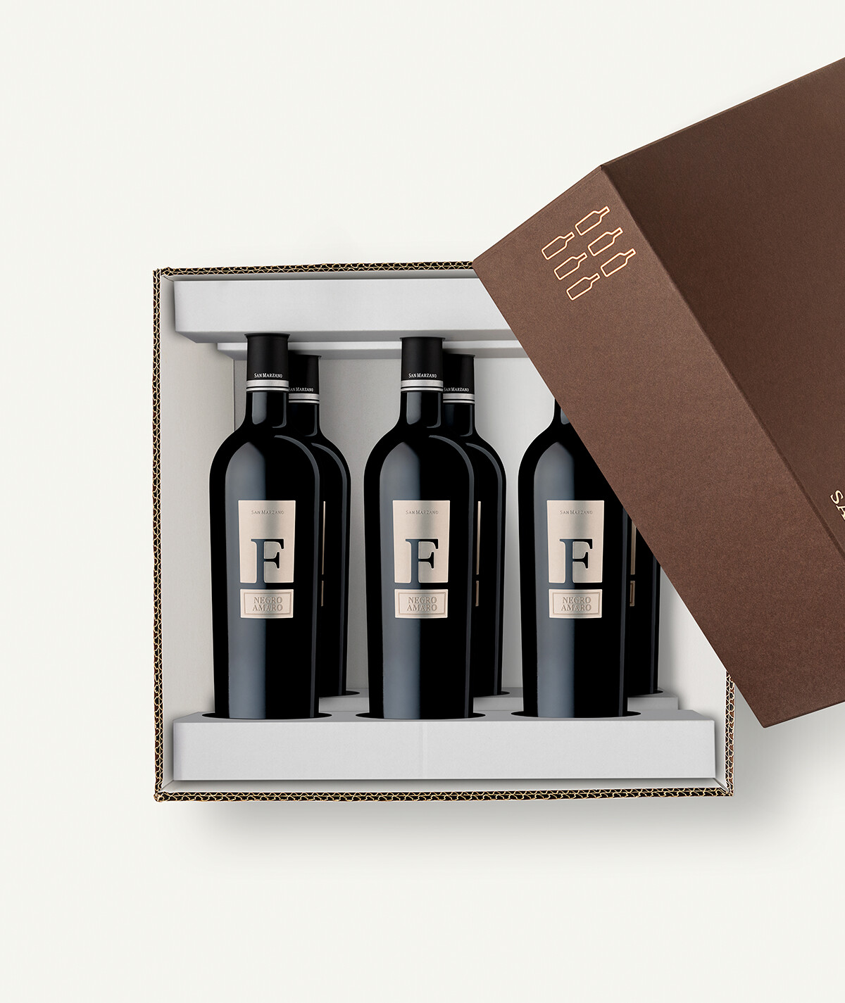 san-marzano-f-negroamaro-salento-igp-box-3-et-6-bouteilles image 3